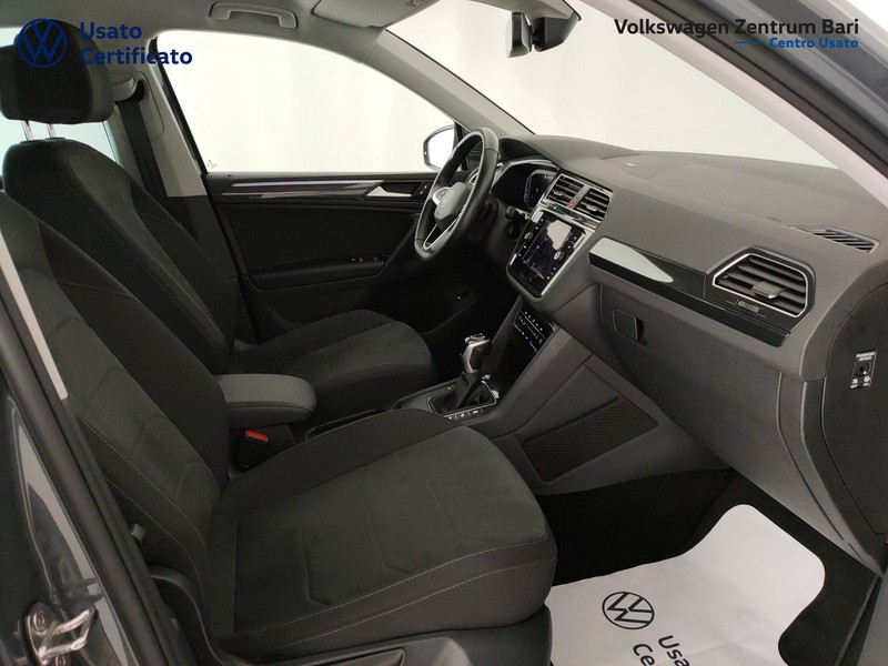 Volkswagen Tiguan 2.0 tdi elegance 150cv dsg - 21