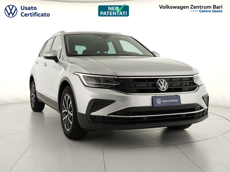 Volkswagen Tiguan 1.5 tsi life 130cv - 23