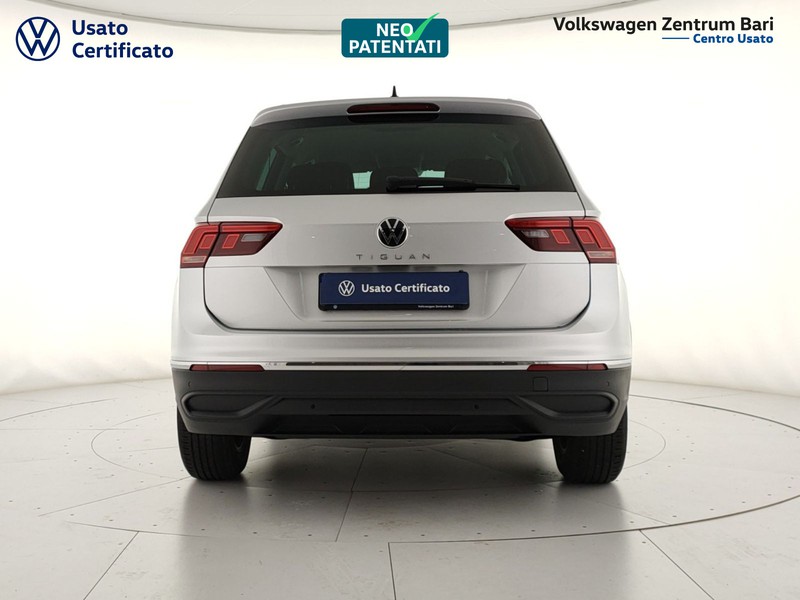 Volkswagen Tiguan 1.5 tsi life 130cv - 25