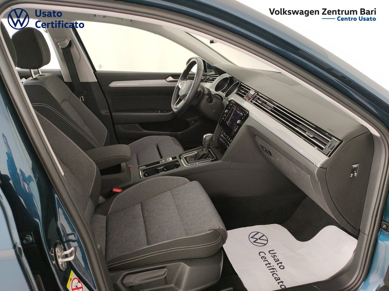 Volkswagen Passat variant 2.0 tdi business 150cv dsg - 20