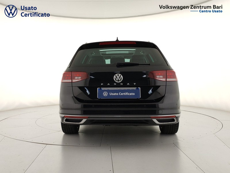 Volkswagen Passat variant 2.0 tdi executive 150cv dsg - 4