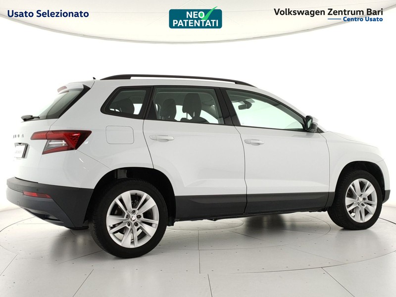 Skoda Karoq 1.6 tdi ambition dsg - 4