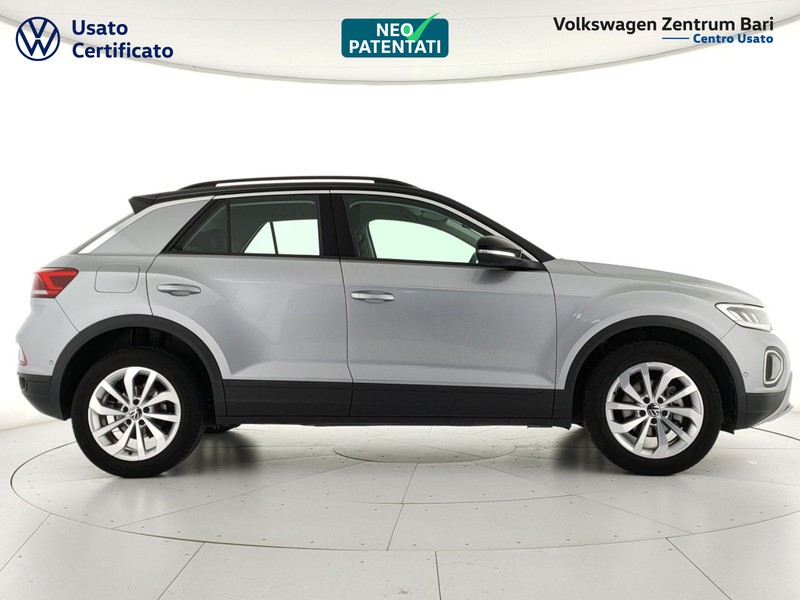 Volkswagen T-Roc 1.0 tsi life 110cv - 4