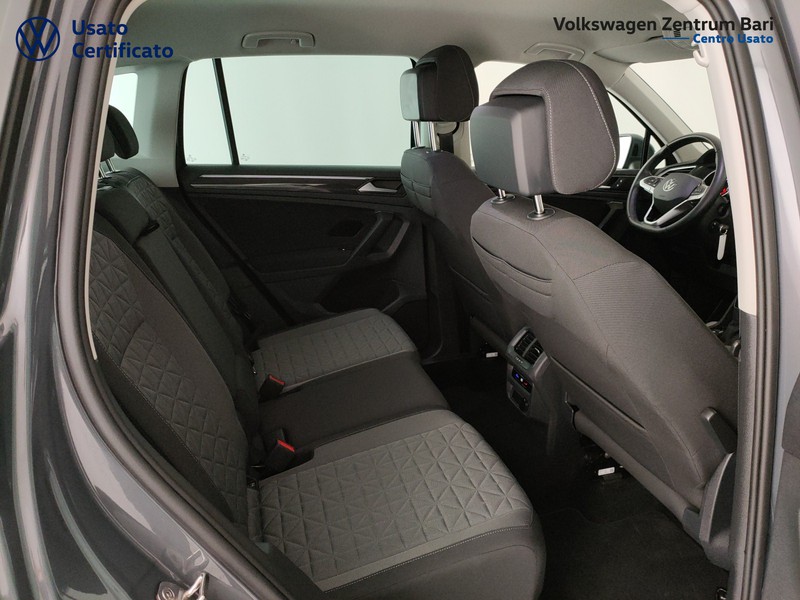 Volkswagen Tiguan 2.0 tdi life 150cv dsg - 19