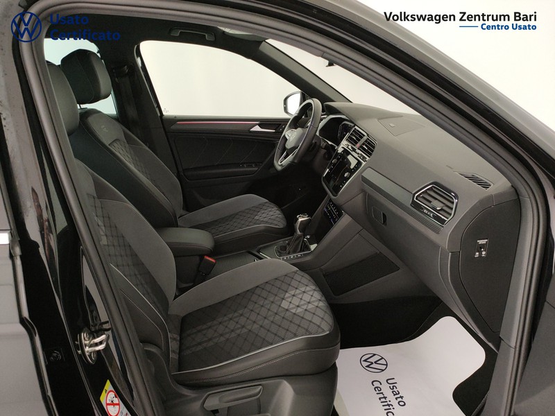 Volkswagen Tiguan 2.0 tdi r-line 150cv dsg - 23