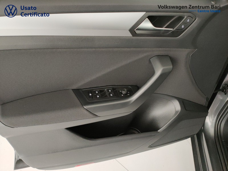 Volkswagen T-Roc 2.0 tdi life 150cv dsg - 11