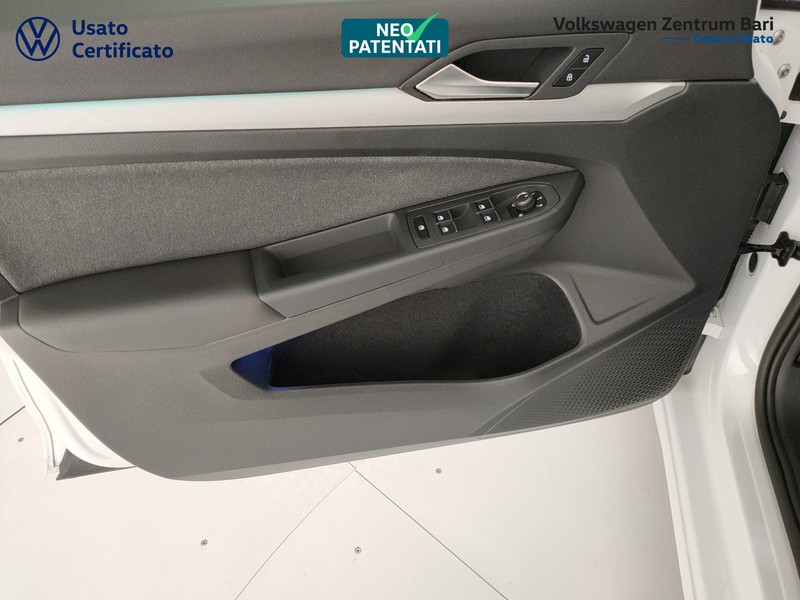 Volkswagen Golf 1.5 etsi life 115cv dsg - 12
