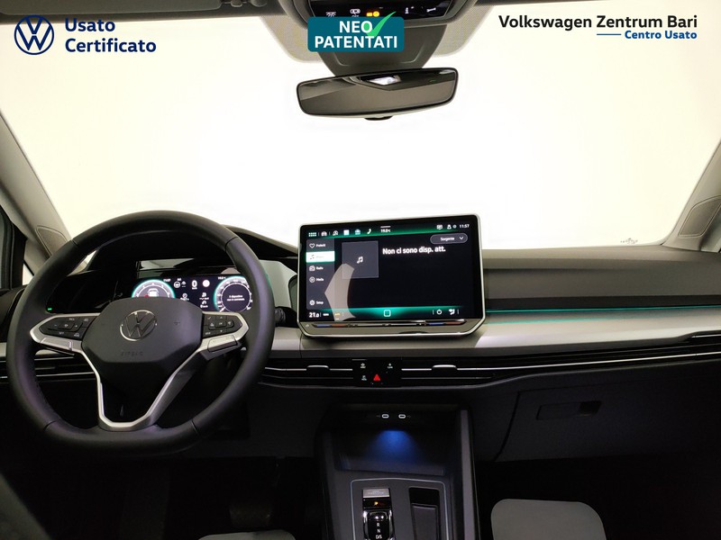 Volkswagen Golf 1.5 etsi life 115cv dsg - 18