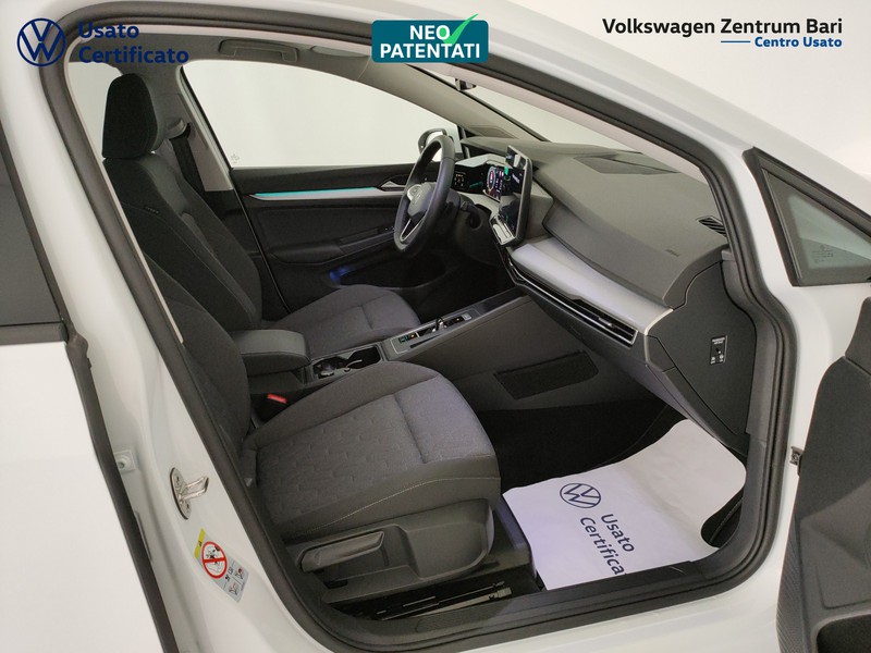 Volkswagen Golf 1.5 etsi life 115cv dsg - 24