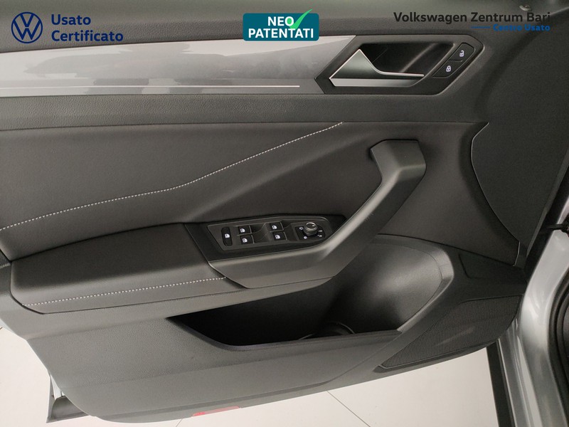 Volkswagen T-Roc 1.0 tsi style 110cv - 14