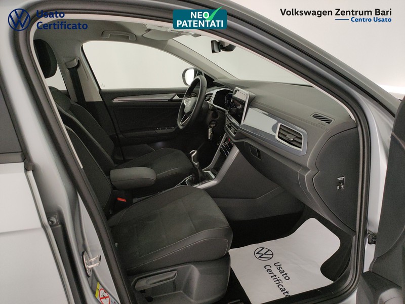 Volkswagen T-Roc 1.0 tsi style 110cv - 25