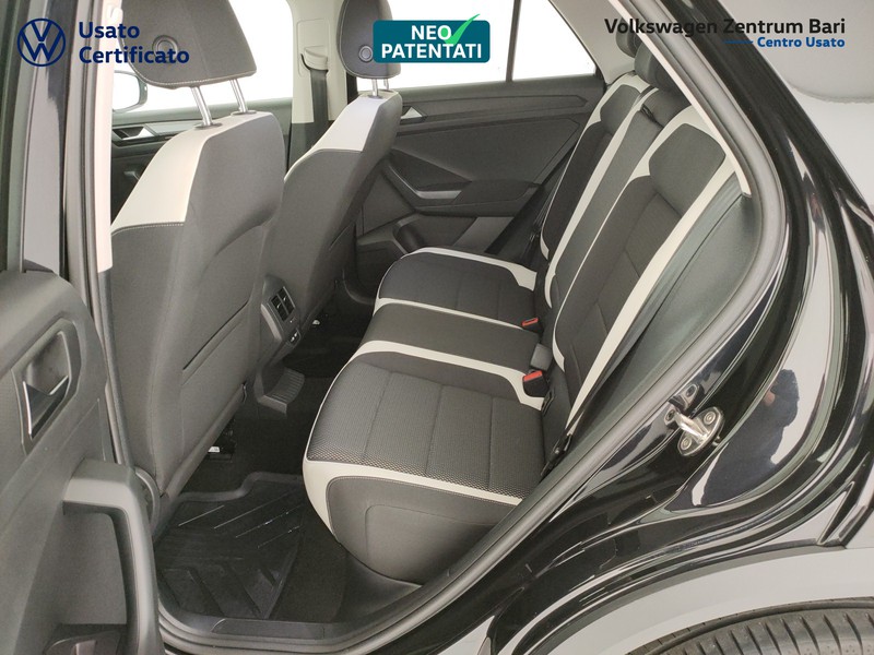 Volkswagen T-Roc 2.0 tdi advanced 115cv - 17