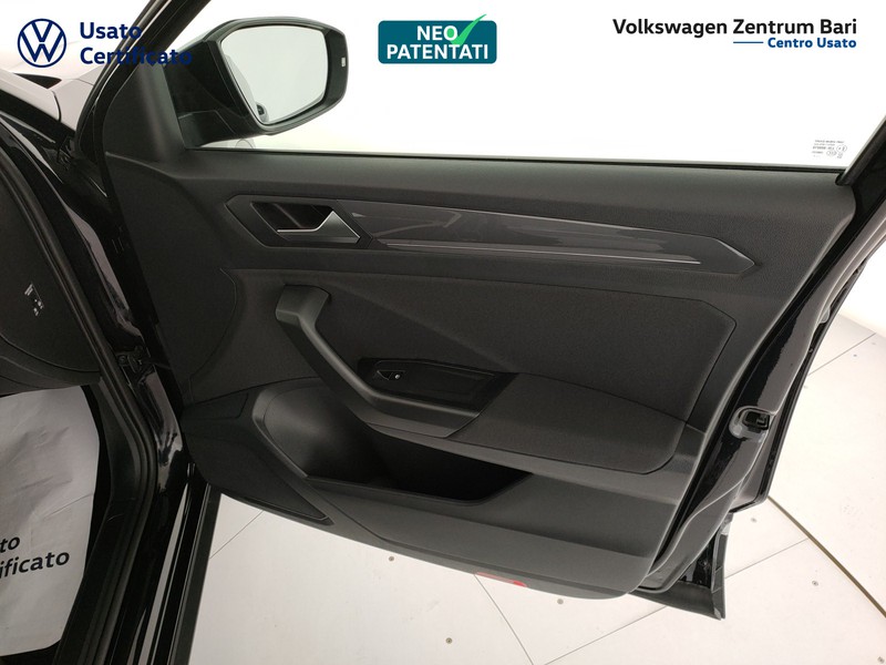Volkswagen T-Roc 2.0 tdi advanced 115cv - 23