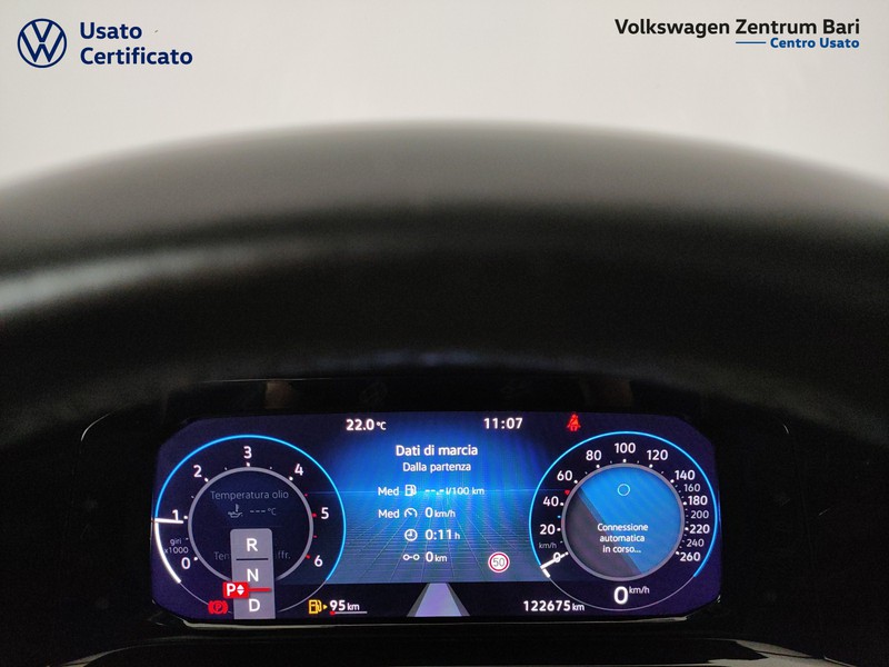 Volkswagen Golf variant 2.0 tdi life 150cv dsg - 9