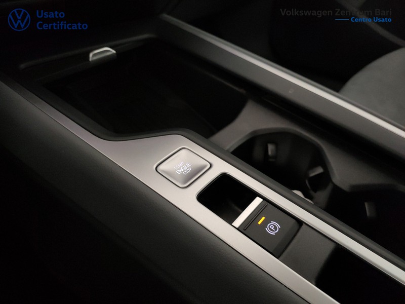 Volkswagen Passat 2.0 tdi scr business 150cv dsg - 9