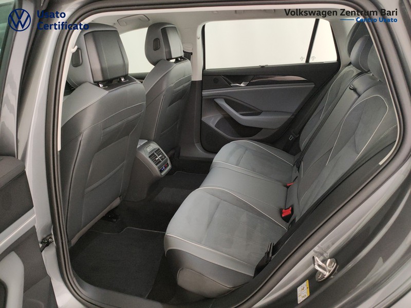 Volkswagen Passat 2.0 tdi scr business 150cv dsg - 16