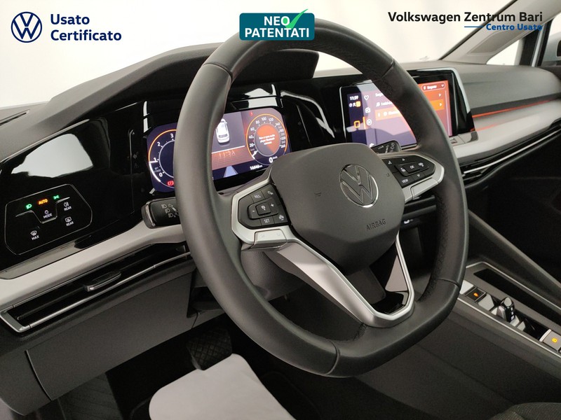 Volkswagen Golf 2.0 tdi life 115cv dsg - 13