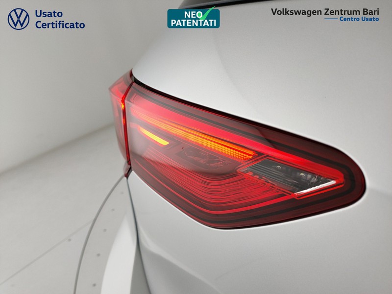 Volkswagen Golf 2.0 tdi life 115cv dsg - 18