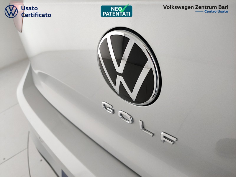 Volkswagen Golf 2.0 tdi life 115cv dsg - 19
