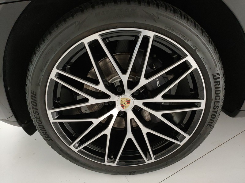 Porsche Macan 2.0 265cv pdk - 18