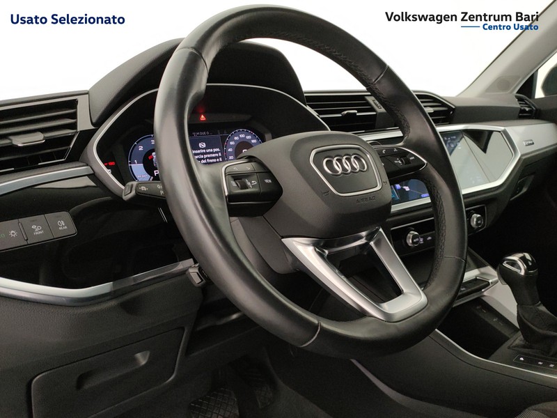 Audi Q3 40 2.0 tdi quattro 200cv s-tronic - 17