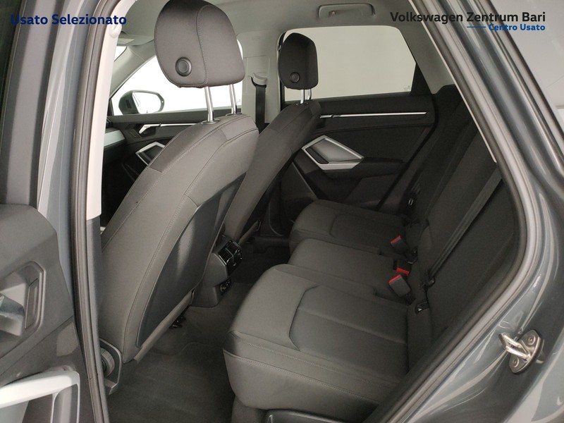 Audi Q3 40 2.0 tdi quattro 200cv s-tronic - 19