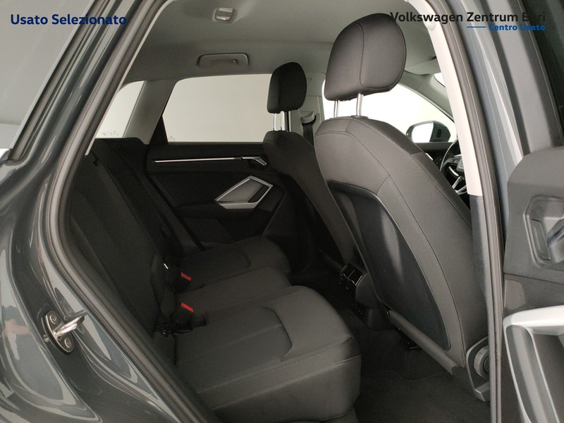 Audi Q3 40 2.0 tdi quattro 200cv s-tronic - 25