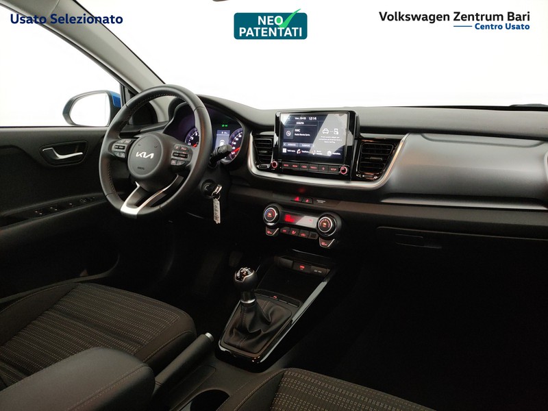 Kia Stonic 1.2 dpi style s/design pack gpl 82cv - 24