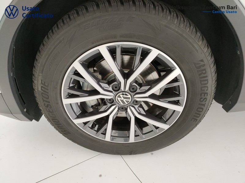 Volkswagen Tiguan 2.0 tdi life 150cv dsg - 16
