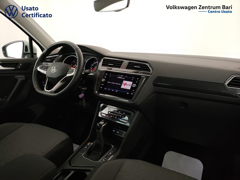 Volkswagen Tiguan 2.0 tdi life 150cv dsg - 23