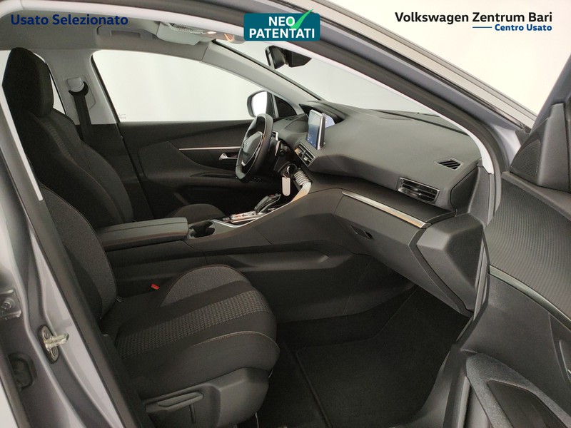 Peugeot 3008 1.5 bluehdi active s&s 130cv eat8 - 21