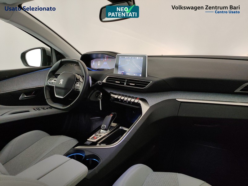 Peugeot 3008 1.5 bluehdi allure s&s 130cv eat8 - 24