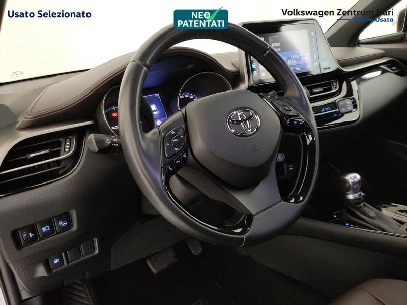 Toyota C-HR 1.8h lounge 2wd e-cvt - 16