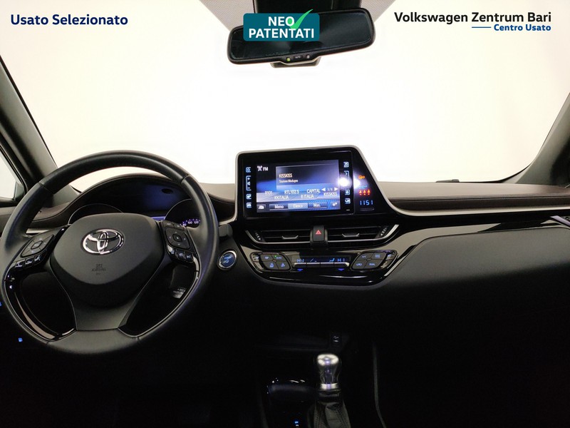 Toyota C-HR 1.8h lounge 2wd e-cvt - 20