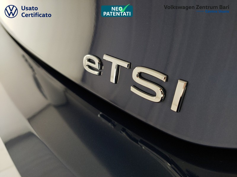 Volkswagen Golf 1.0 etsi evo life 110cv dsg - 18