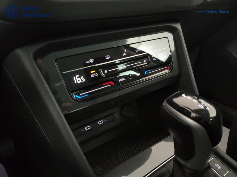 Volkswagen Tiguan 2.0 tdi life 150cv dsg - 9