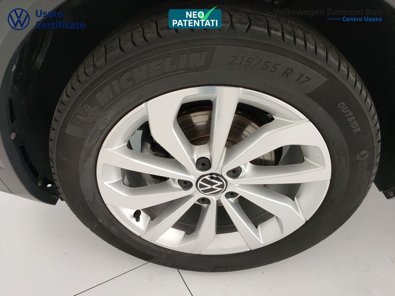Volkswagen T-Roc 1.0 tsi life 110cv - 16