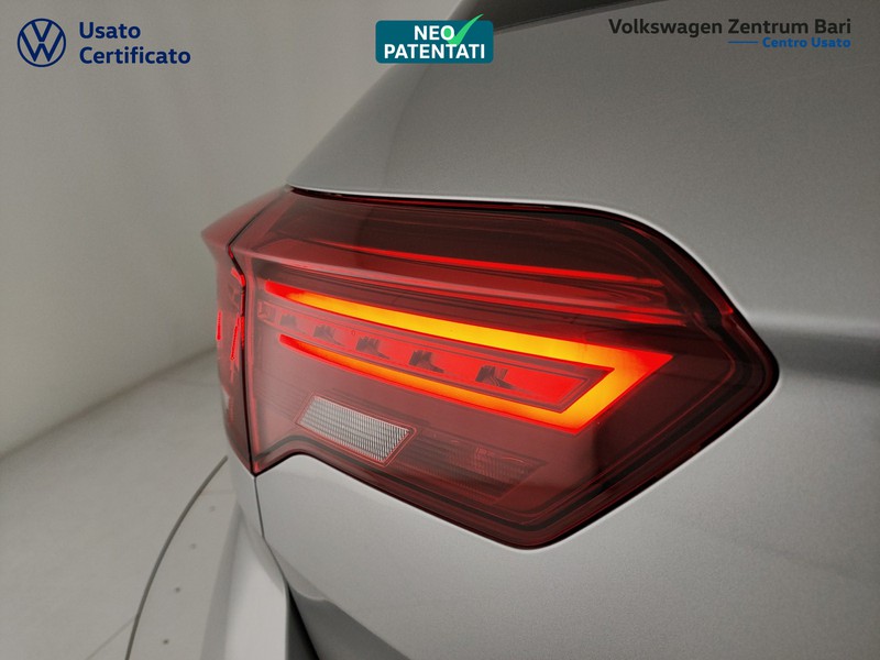 Volkswagen T-Roc 1.0 tsi life 110cv - 19