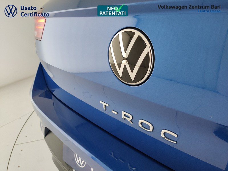 Volkswagen T-Roc 1.0 tsi style 110cv - 22