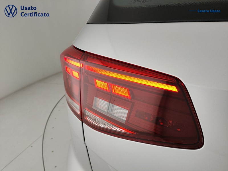 Volkswagen Passat variant 1.6 tdi business 120cv dsg - 19