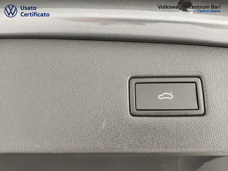 Volkswagen Tiguan allspace 2.0 tdi r-line 4motion 200cv 7p.ti dsg - 25