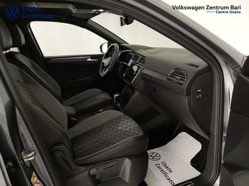 Volkswagen Tiguan allspace 2.0 tdi r-line 4motion 200cv 7p.ti dsg - 28