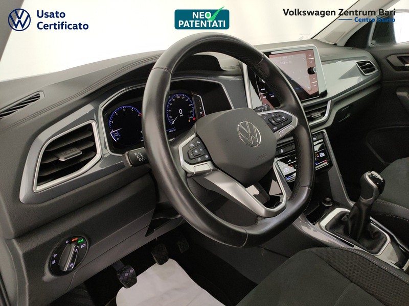 Volkswagen T-Roc 1.0 tsi style 110cv - 16