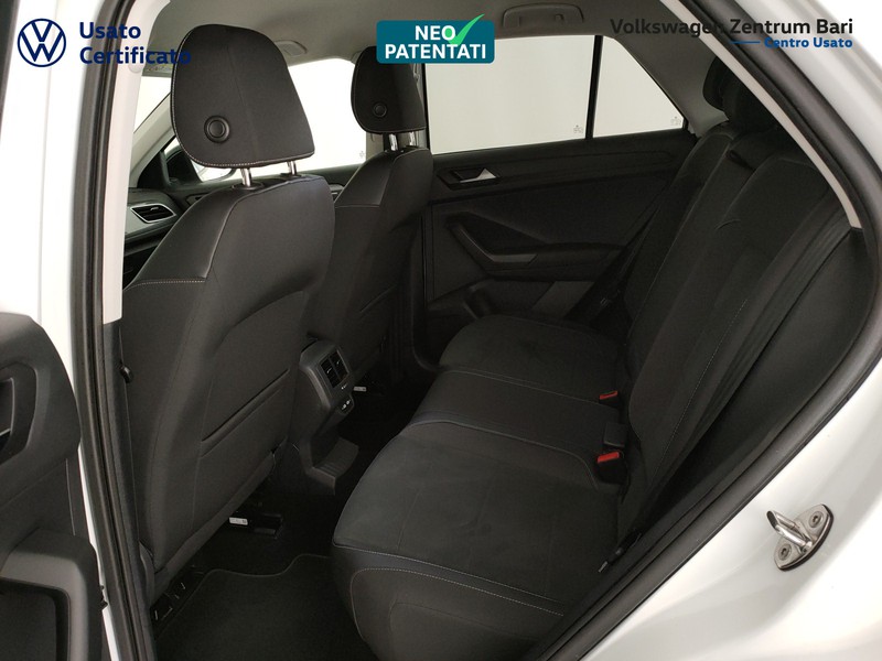 Volkswagen T-Roc 1.0 tsi style 110cv - 18