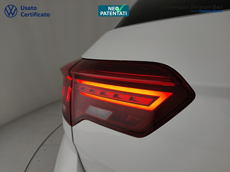 Volkswagen T-Roc 1.0 tsi style 110cv - 20
