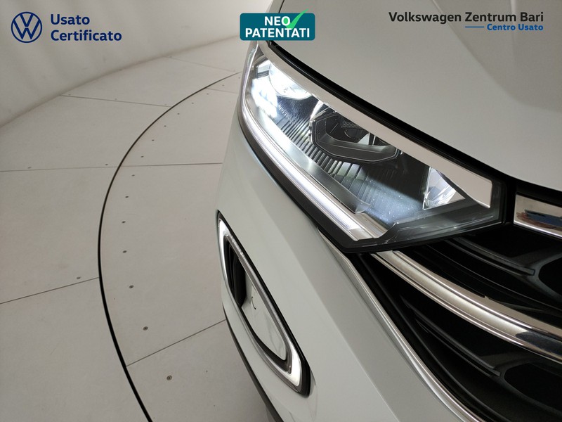 Volkswagen T-Roc 1.0 tsi style 110cv - 26