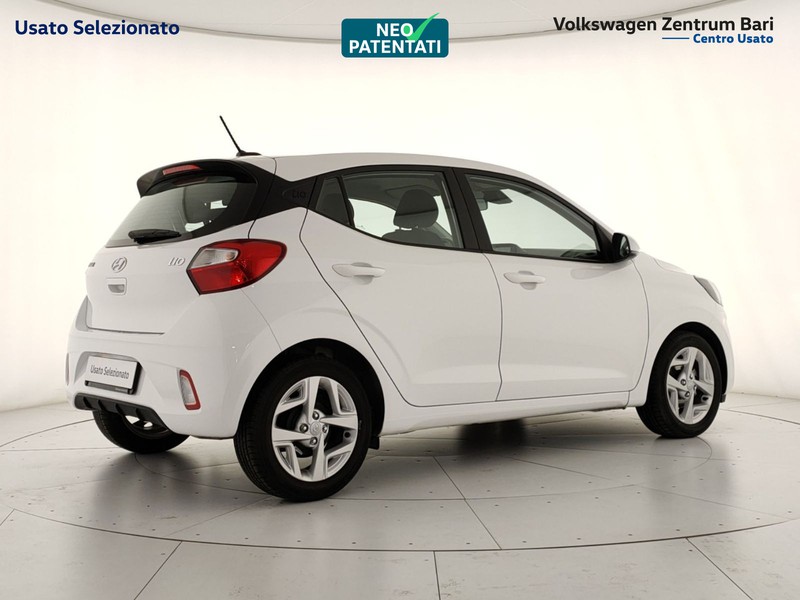 Hyundai i10 1.0 tech connect pack auto - 6