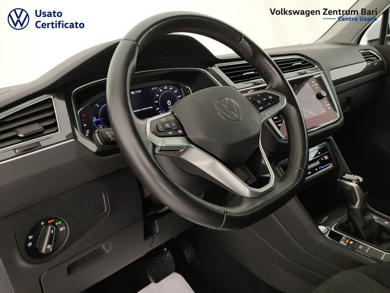 Volkswagen Tiguan 2.0 tdi elegance 150cv dsg - 17