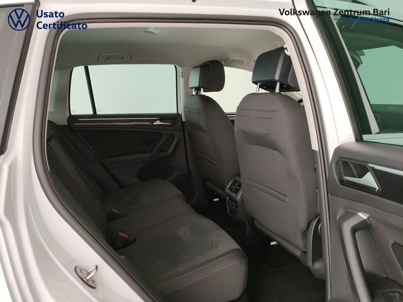 Volkswagen Tiguan 2.0 tdi elegance 150cv dsg - 24