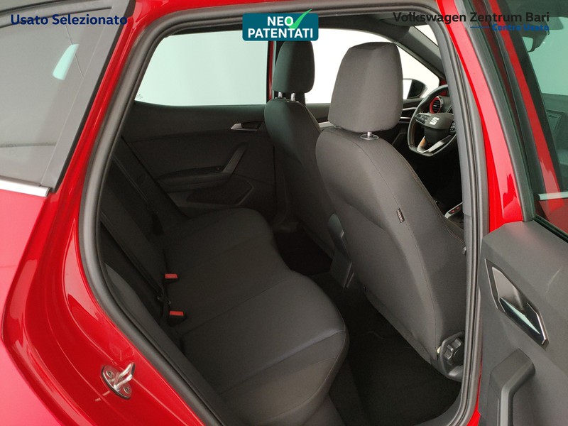 Seat Arona 1.0 ecotsi fr 95cv - 26